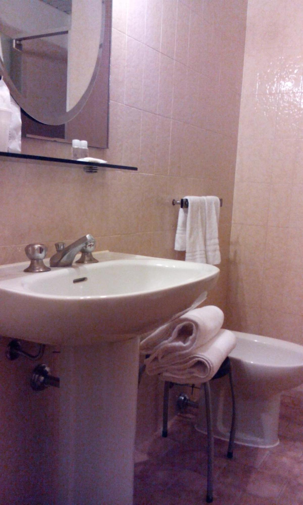 Hotel Motel Ovest Vittuone Oda fotoğraf