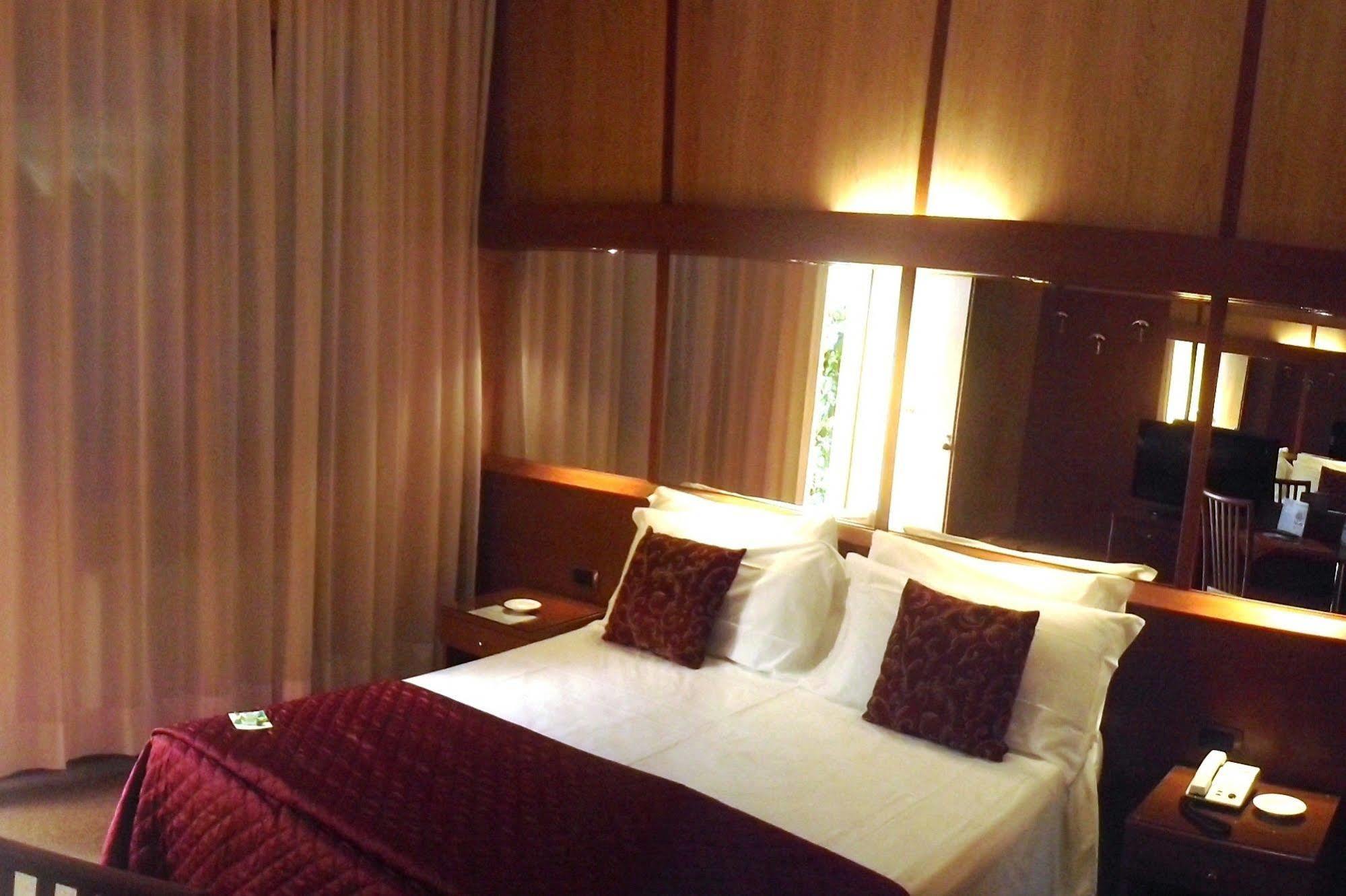 Hotel Motel Ovest Vittuone Dış mekan fotoğraf