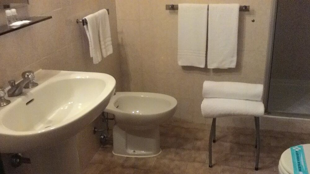 Hotel Motel Ovest Vittuone Dış mekan fotoğraf
